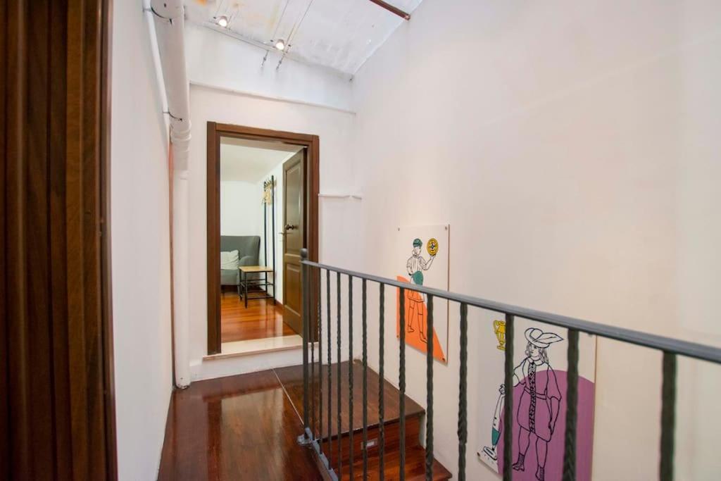 In Center Benni Apartment Palermo Luaran gambar