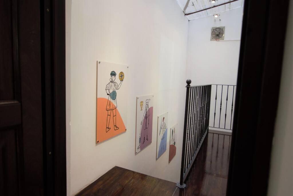 In Center Benni Apartment Palermo Luaran gambar